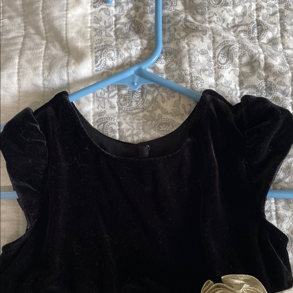 Jona Michelle Formal Black and White Dress with Elegant Tulle - Picture 5 of 9